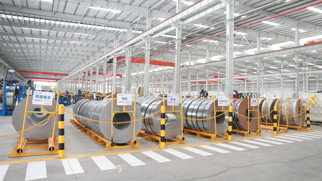 Container house for mining camp factory providing durable modular camp accommodation solutions