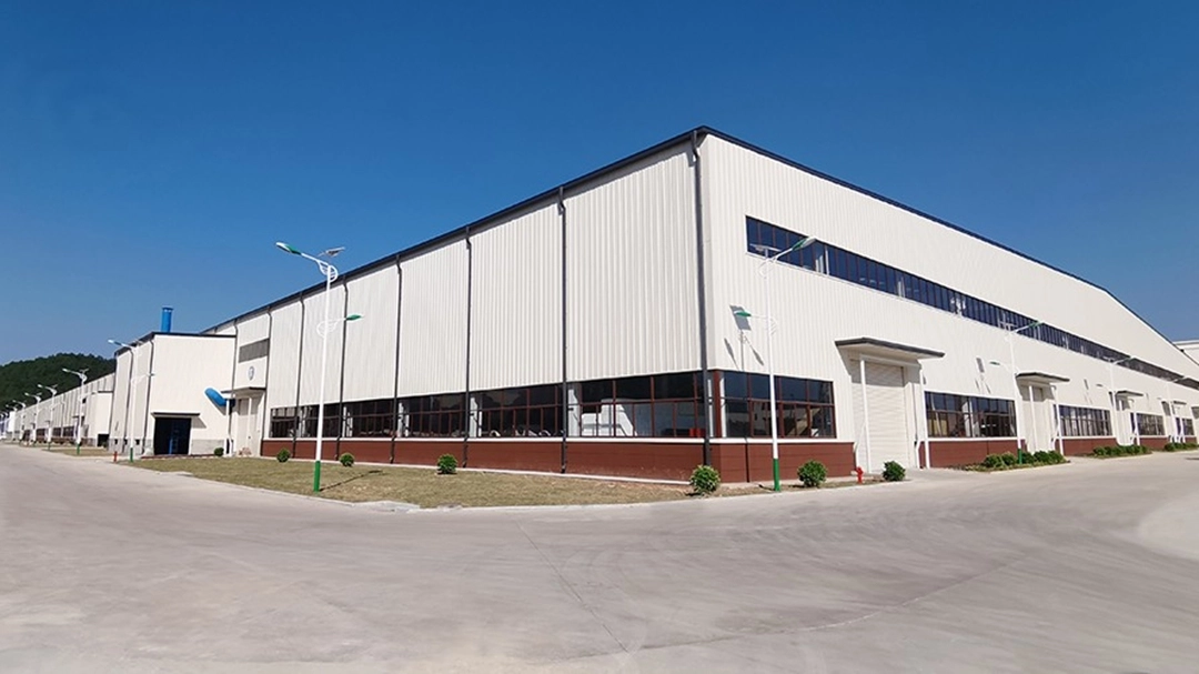 Flat pack container house factory with large-scale modular building manufacturing capability