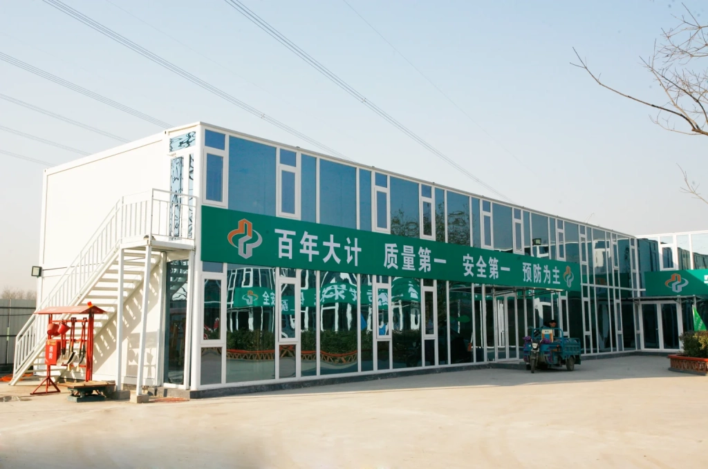 Prefabricated-houses-for-engineering-camps